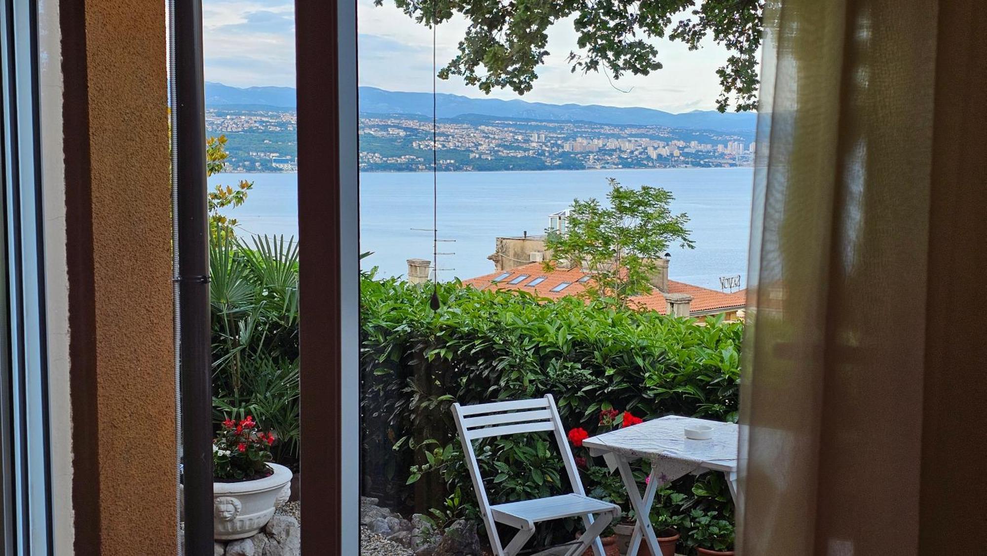 Elvira Apartman Abbázia Kültér fotó